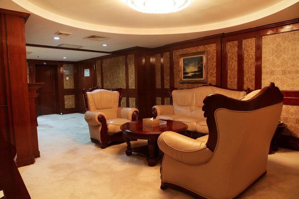Guangzhou Jinying Hotel Exterior foto
